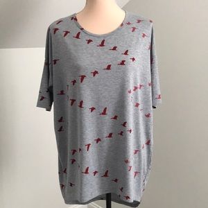 LULAROE SIMPLY COMFORTABLE SHORT SLEEVE HI LO TUNIC